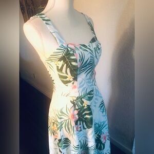 Belle Poque Floral Hawaiian 50s style dress